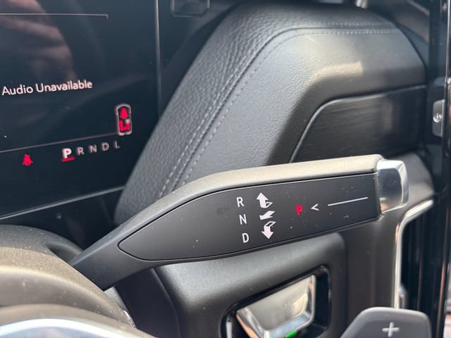 Used 2026 GMC Yukon XL Denali w/ Sun & Power Step Package AWD/4WD image 18