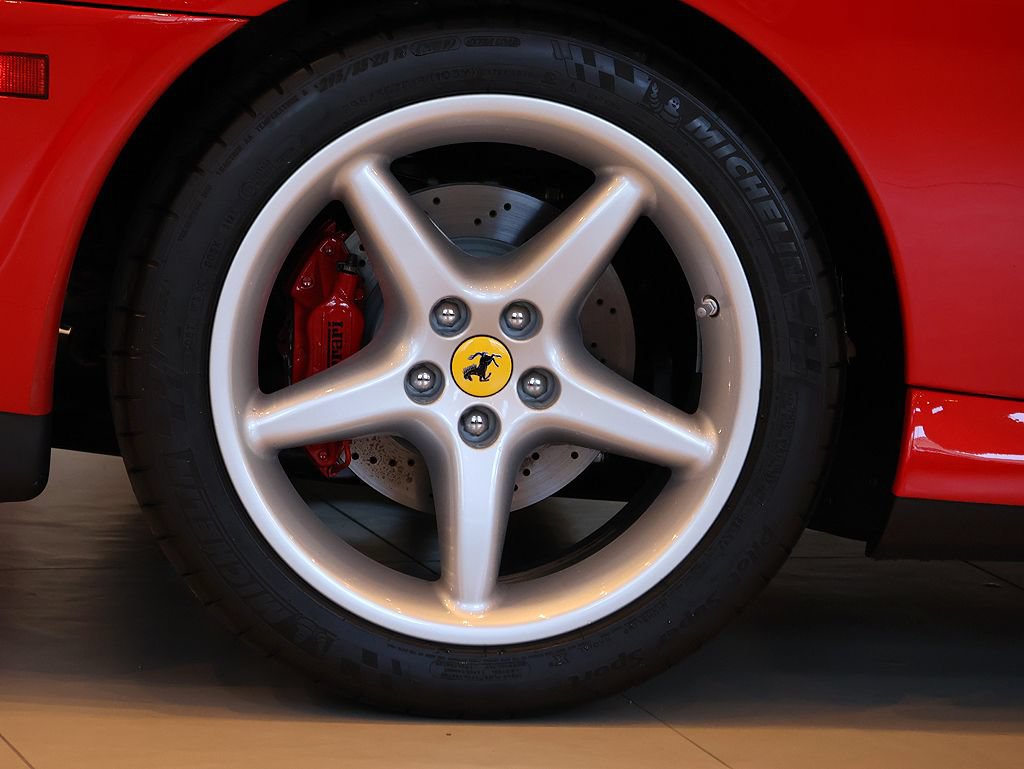 Used 2001 Ferrari 550 Maranello Coupe RWD image 53