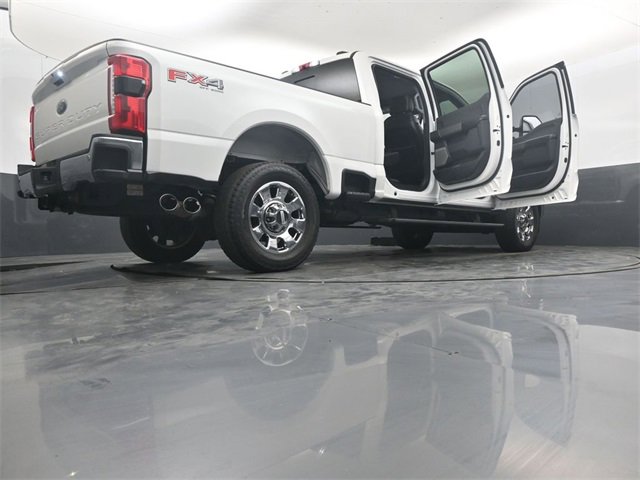 Used 2024 Ford F250 Lariat w/ Lariat Ultimate Package image 51