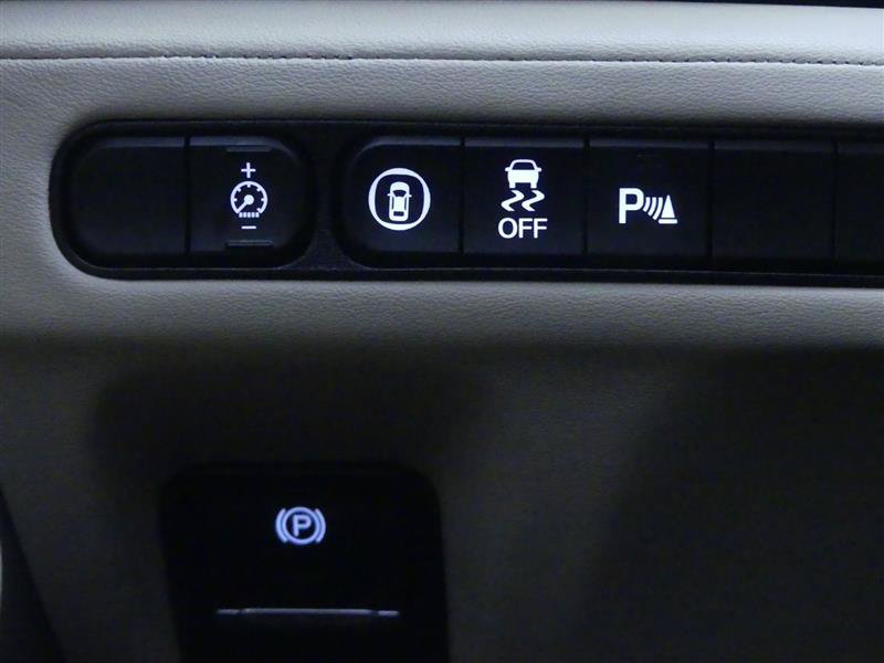 Used 2022 Acura MDX w/ Technology Package AWD/4WD image 20