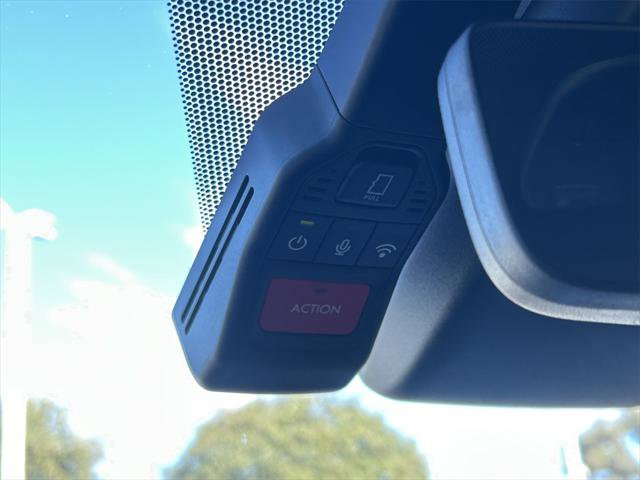 Certified 2025 Toyota Sienna Platinum image 41