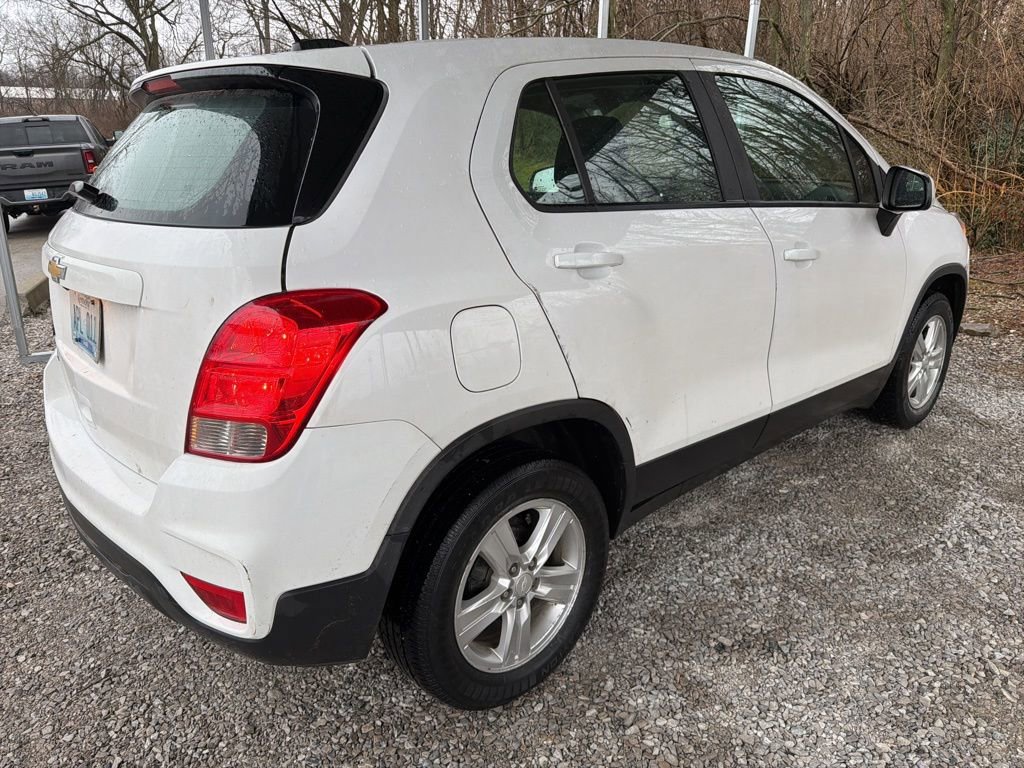 Used 2020 Chevrolet Trax LS image 3