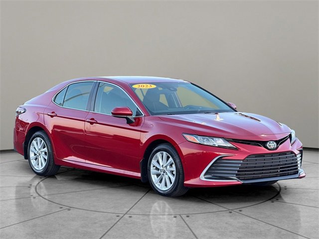 Used 2023 Toyota Camry LE image 8