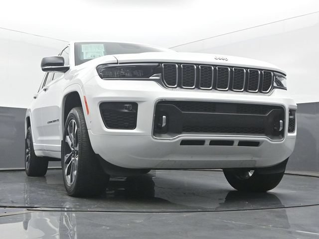 Used 2023 Jeep Grand Cherokee Overland AWD/4WD image 53