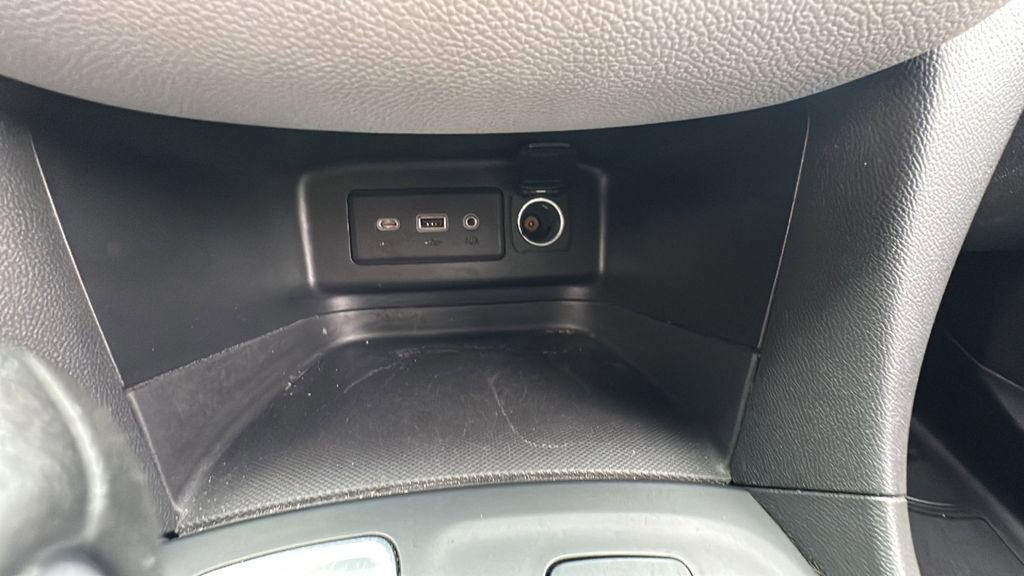 Used 2022 Chevrolet Equinox LT image 17