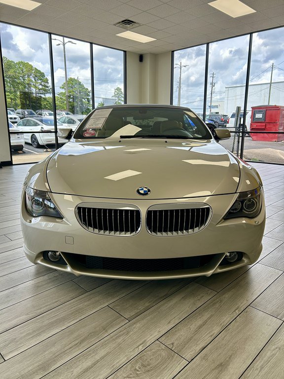 Used 2004 BMW 645Ci Convertible RWD image 2