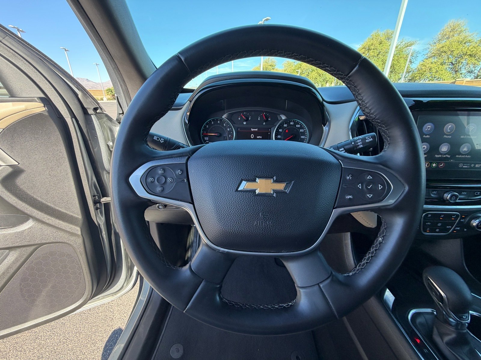 Used 2023 Chevrolet Traverse LT w/ LPO, Cargo Package AWD/4WD image 19