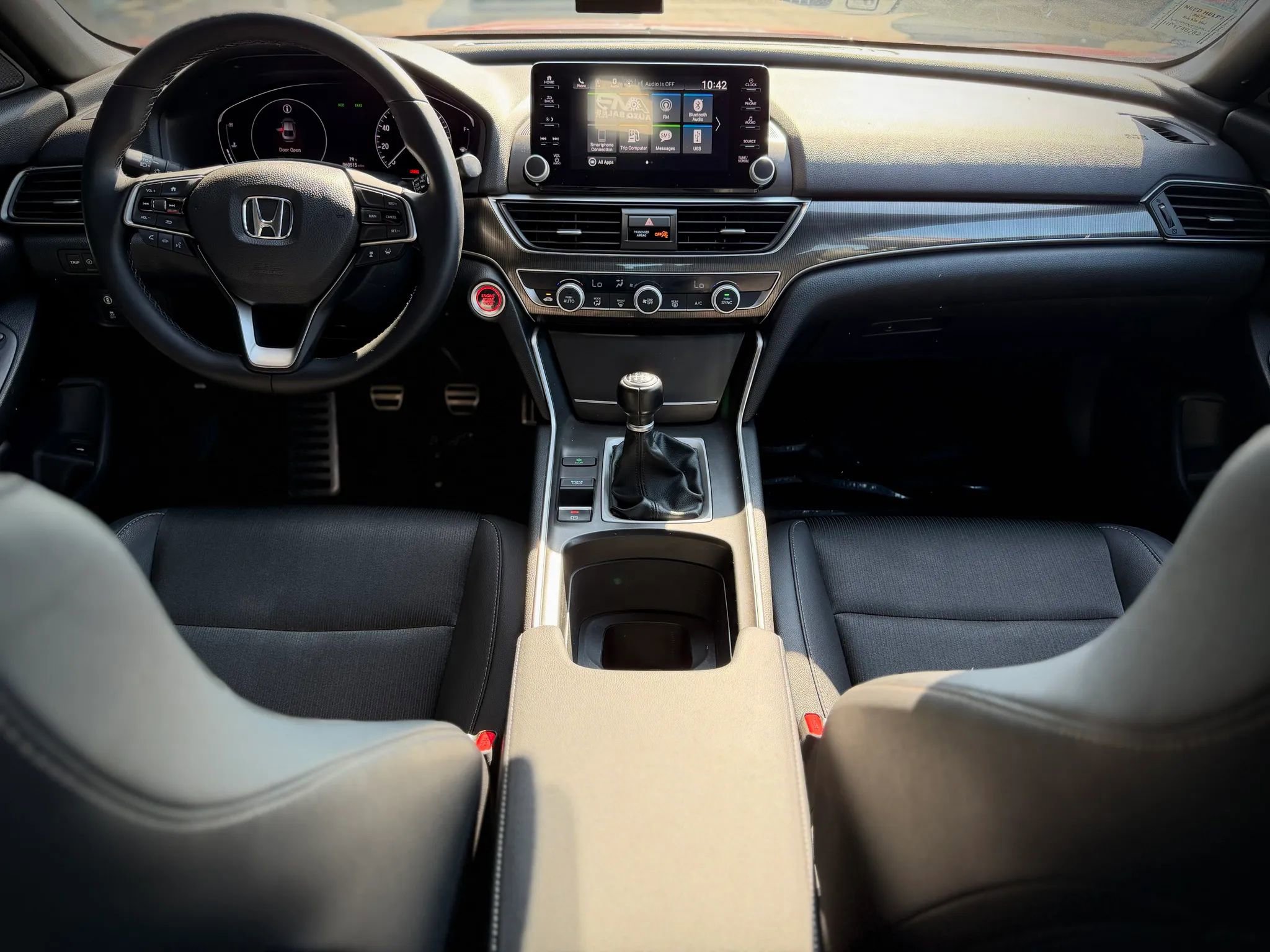 Used 2019 Honda Accord Sport image 8