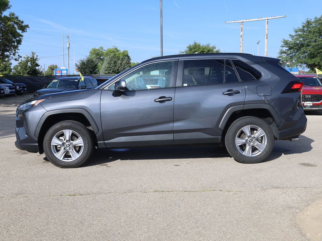 Used 2024 Toyota RAV4 XLE image 5