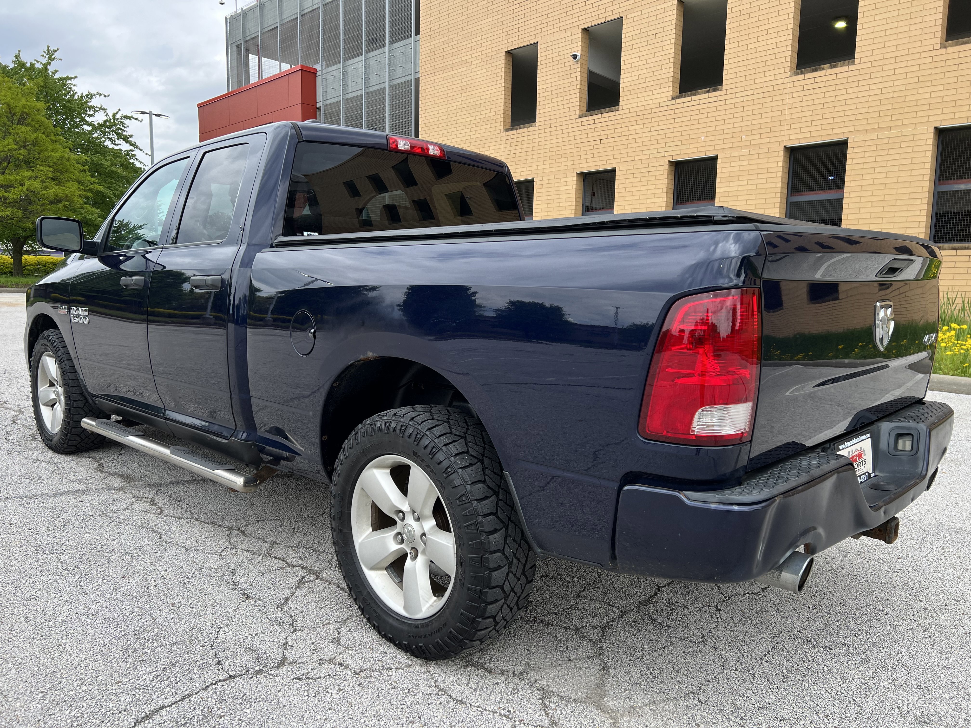 Used 2014 RAM 1500 Express AWD/4WD image 4