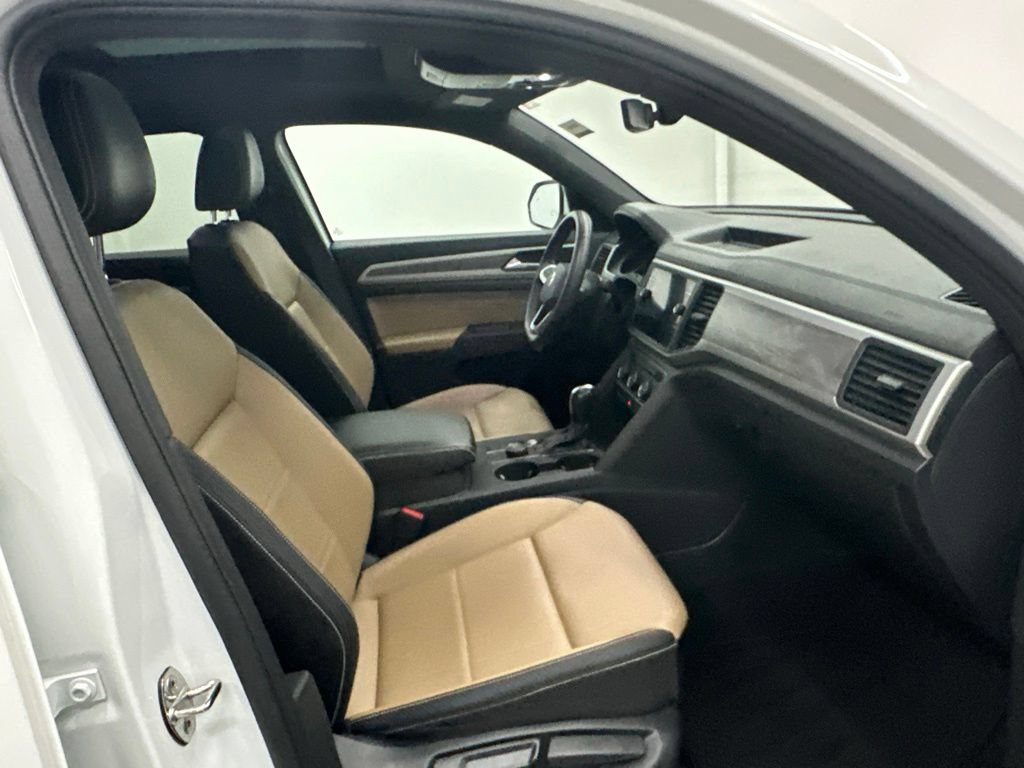 Used 2021 Volkswagen Atlas Cross Sport SE w/ Panoramic Sunroof Package AWD/4WD image 25