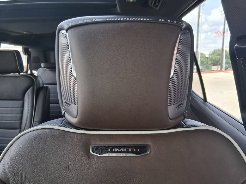 Used 2026 GMC Yukon Denali Ultimate AWD/4WD image 20