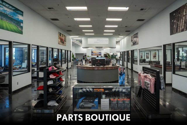 Certified 2025 Lexus UX 300h FWD w/ Accessory Package (Z2) image 40