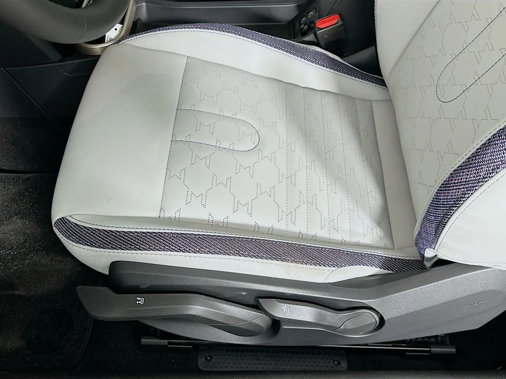Certified 2025 MINI Cooper S FWD image 20