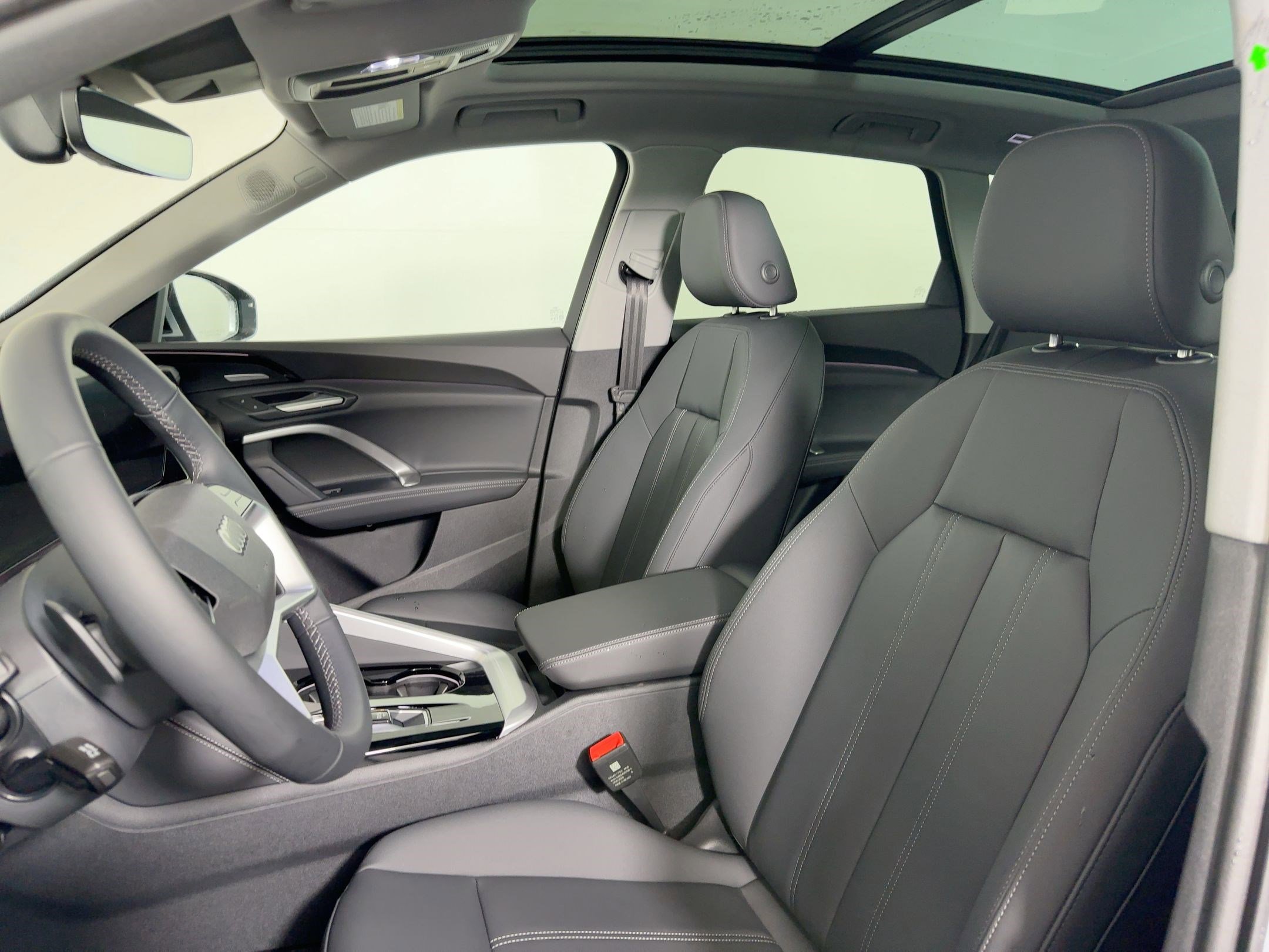 New 2025 Audi Q5 Premium Plus image 22