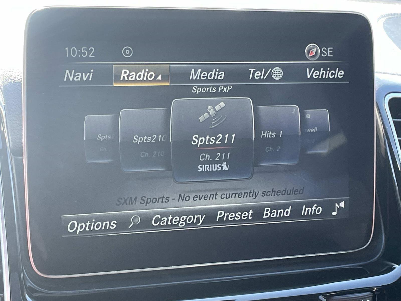 Used 2018 Mercedes-Benz GLS 550 4MATIC image 21