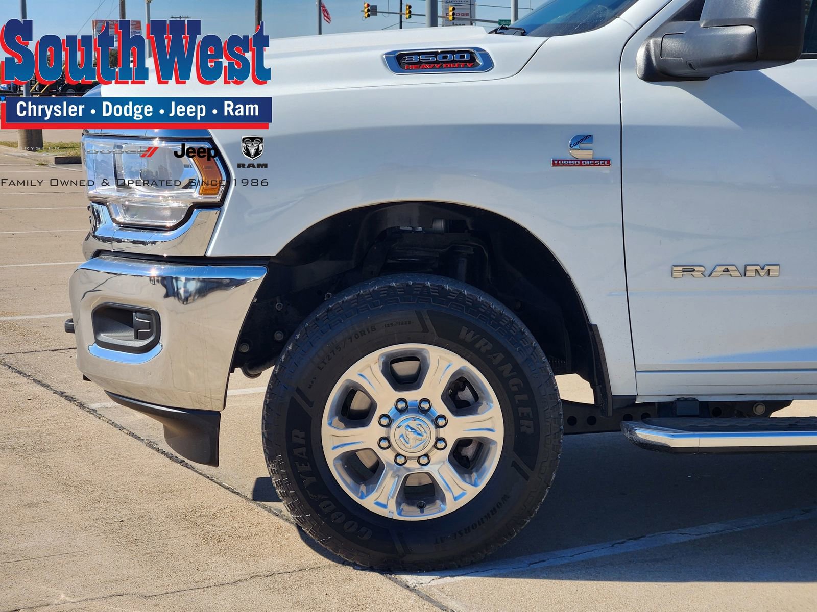 Used 2024 RAM 3500 Big Horn image 10