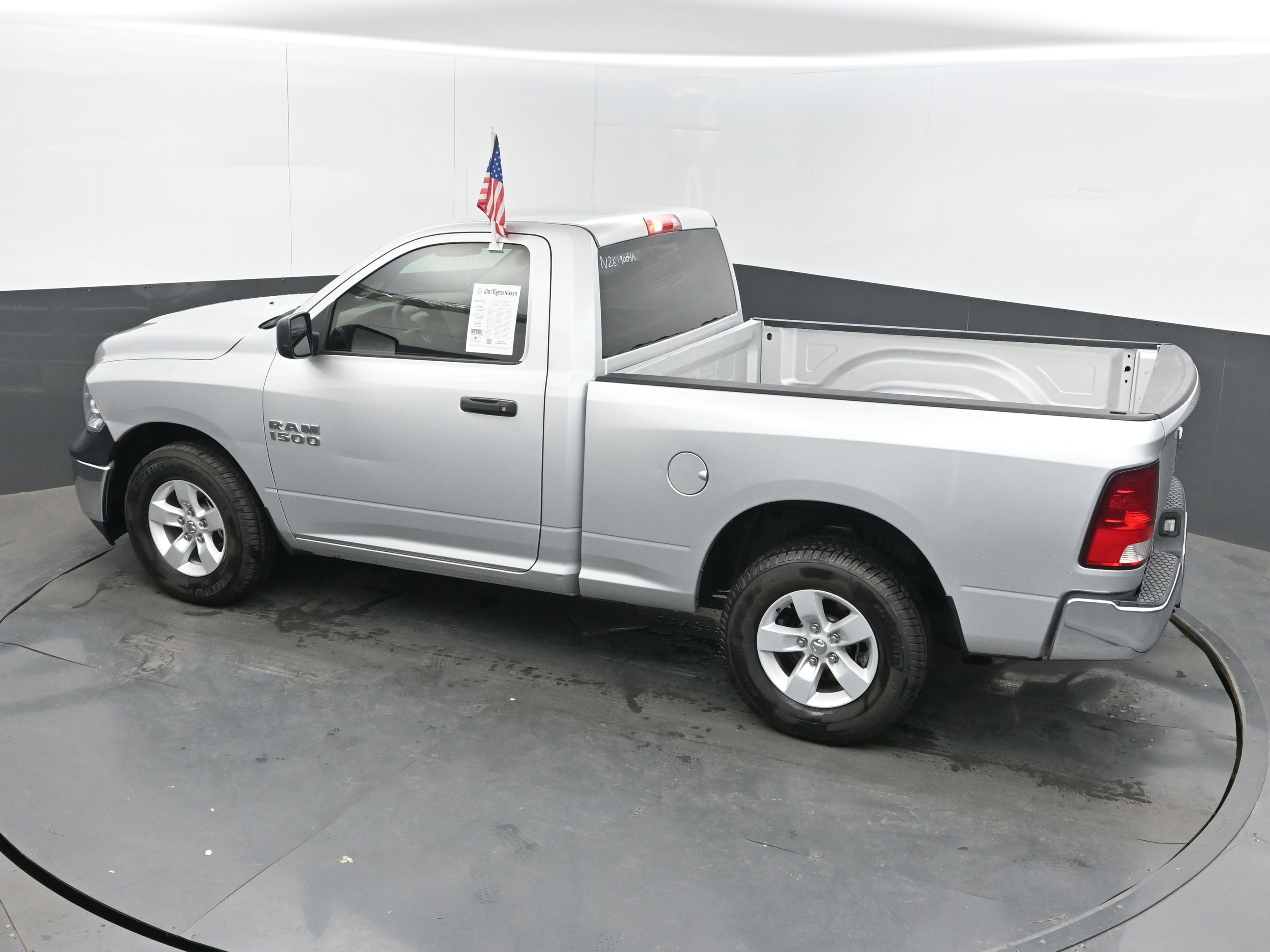 Used 2018 RAM 1500 Tradesman w/ Power & Remote Entry Group image 27