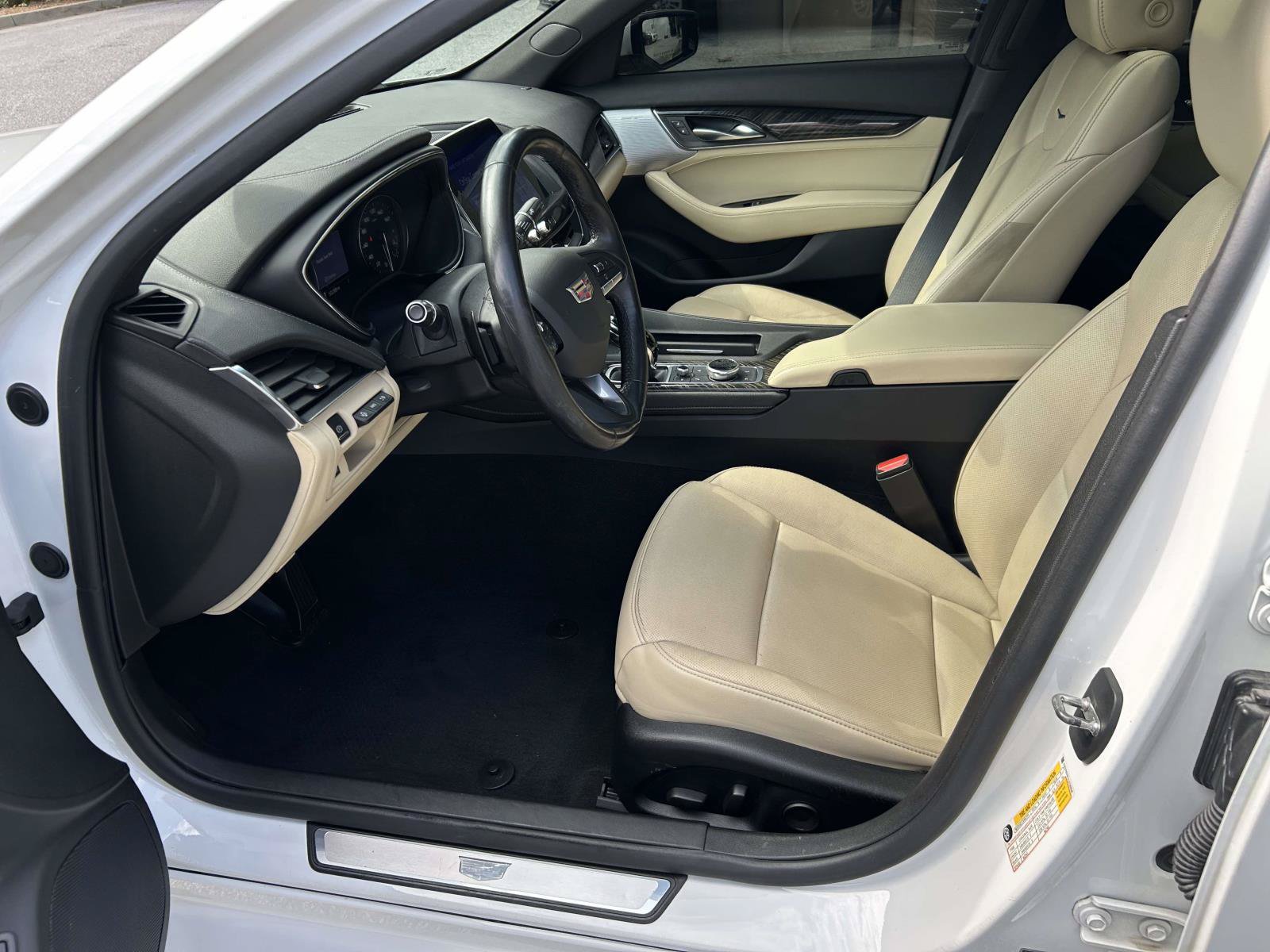 Used 2020 Cadillac CT5 Premium Luxury RWD image 19