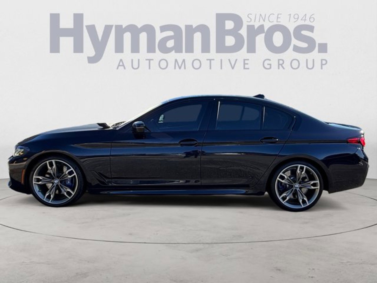 Used 2022 BMW M550i xDrive w/ Dynamic Handling Package image 6