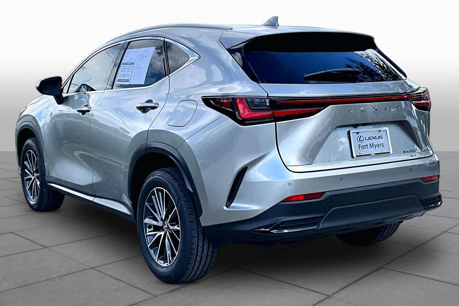 Used 2024 Lexus NX 350h AWD image 12
