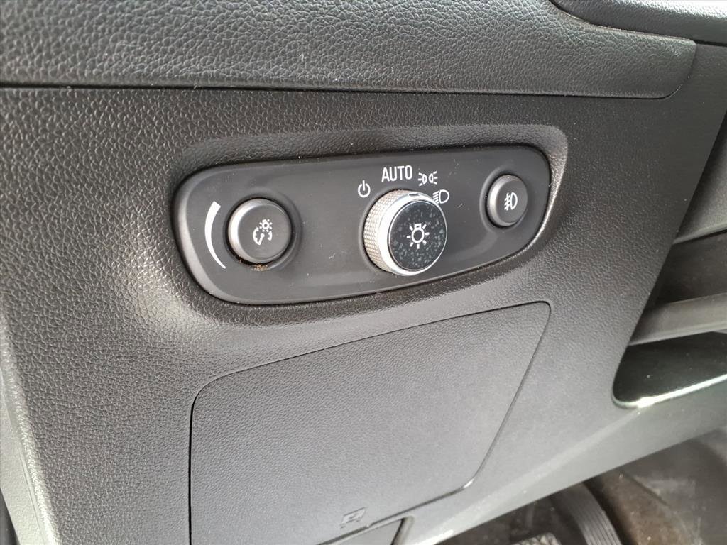 Certified 2021 Buick Encore GX Preferred image 15