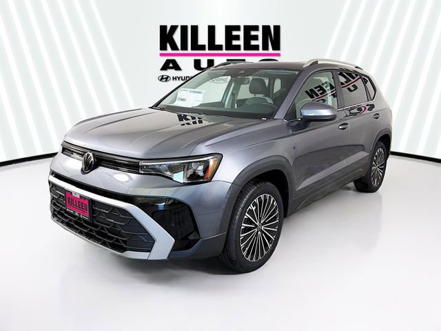 New 2026 Volkswagen Taos SE image 3