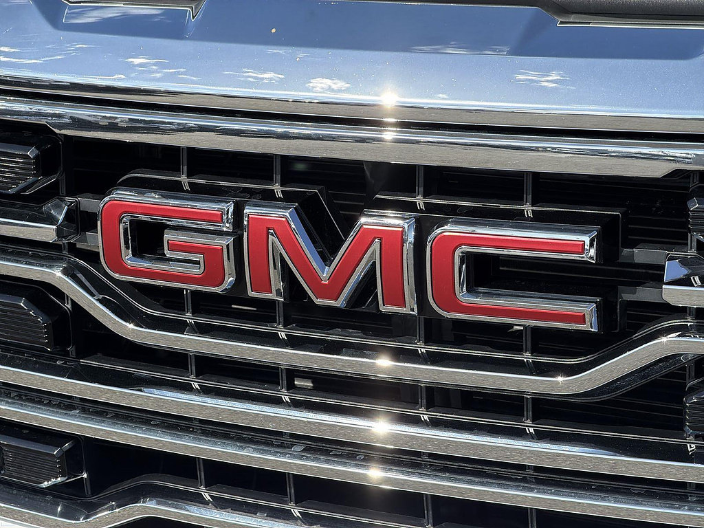 Used 2026 GMC Sierra 1500 SLT RWD image 30