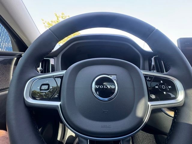 New 2026 Volvo XC60 B5 Plus w/ Climate Package image 31
