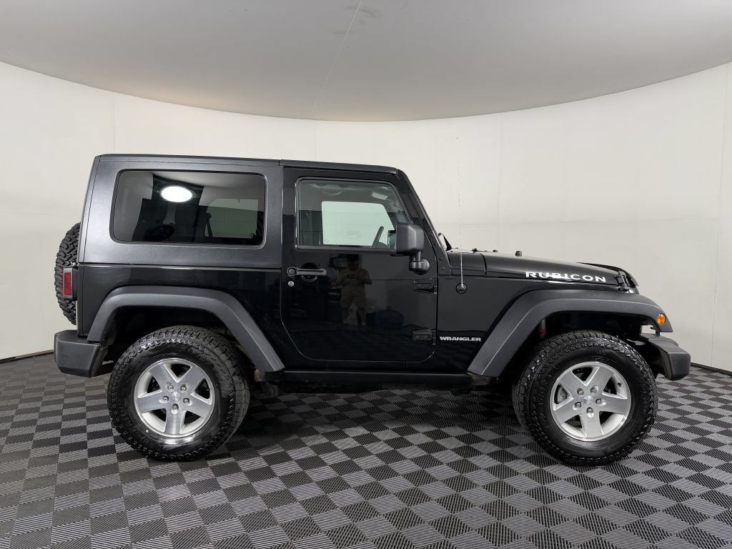 Used 2007 Jeep Wrangler Rubicon w/ Dual Top Group AWD/4WD image 4