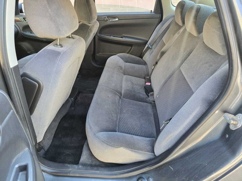 Used 2010 Chevrolet Impala LT image 8