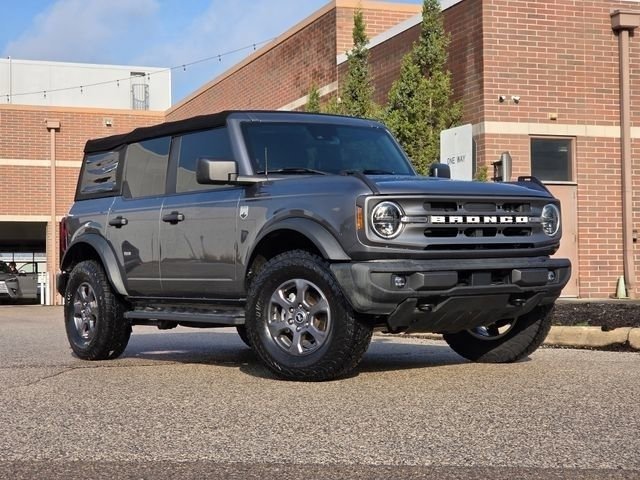 Used 2022 Ford Bronco Big Bend image 2