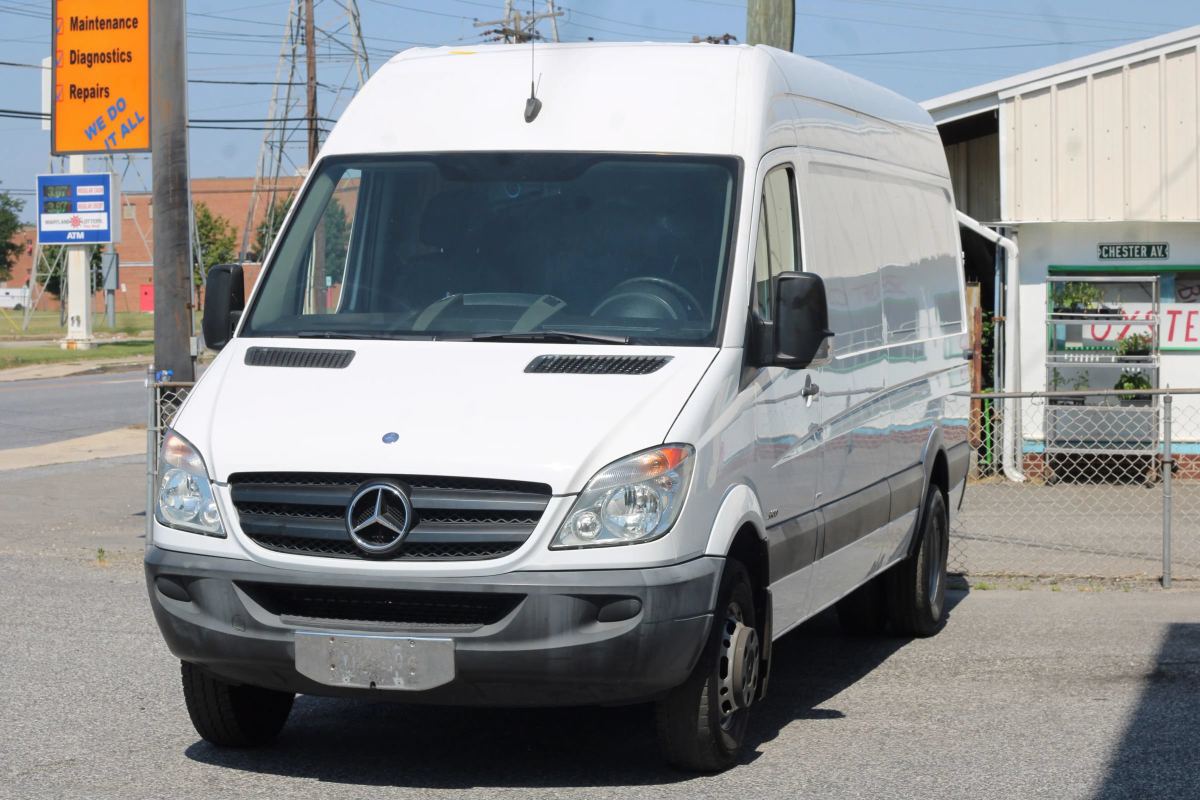 Used 2012 Mercedes-Benz Sprinter 3500 image 3