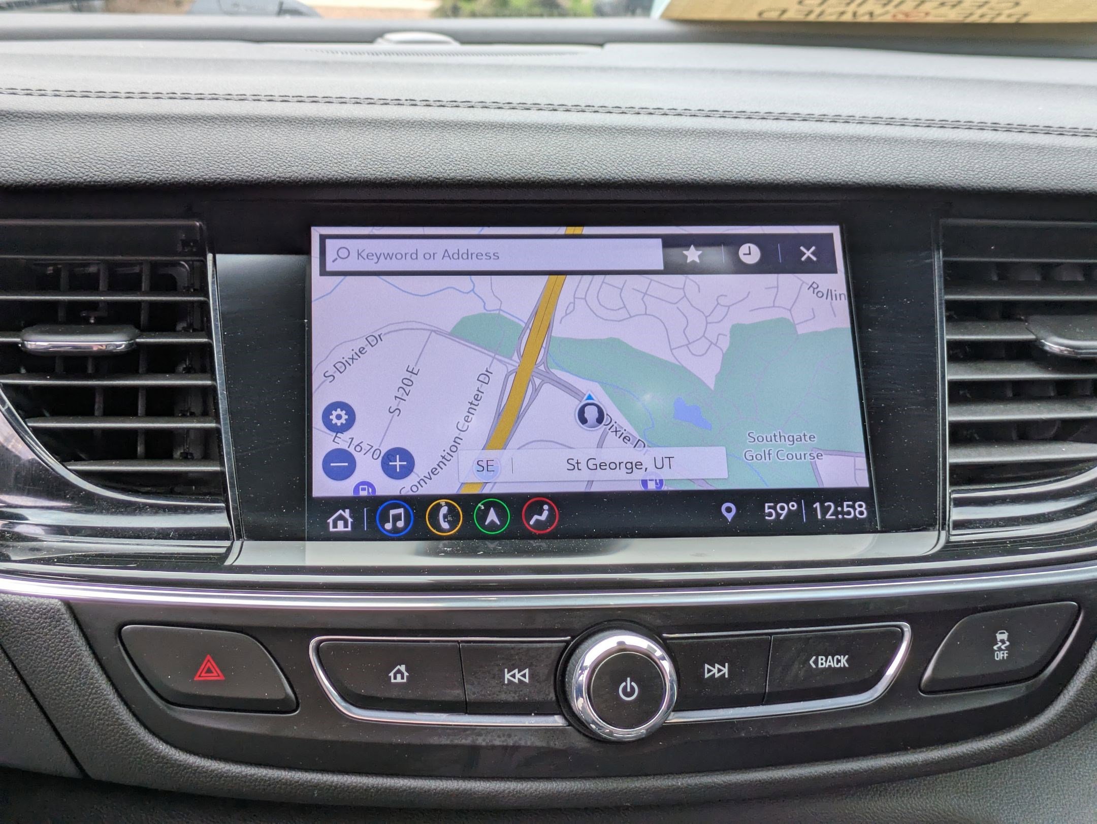 Used 2020 Buick Regal Avenir w/ Driver Confidence Package II image 24