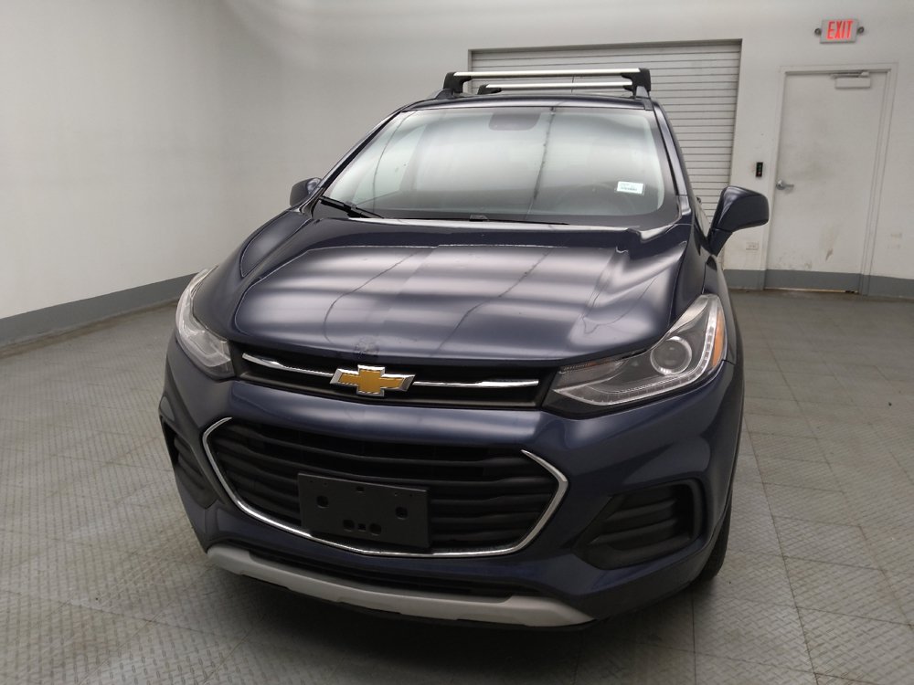 Used 2018 Chevrolet Trax LT w/ Sun & Sound Package FWD image 15