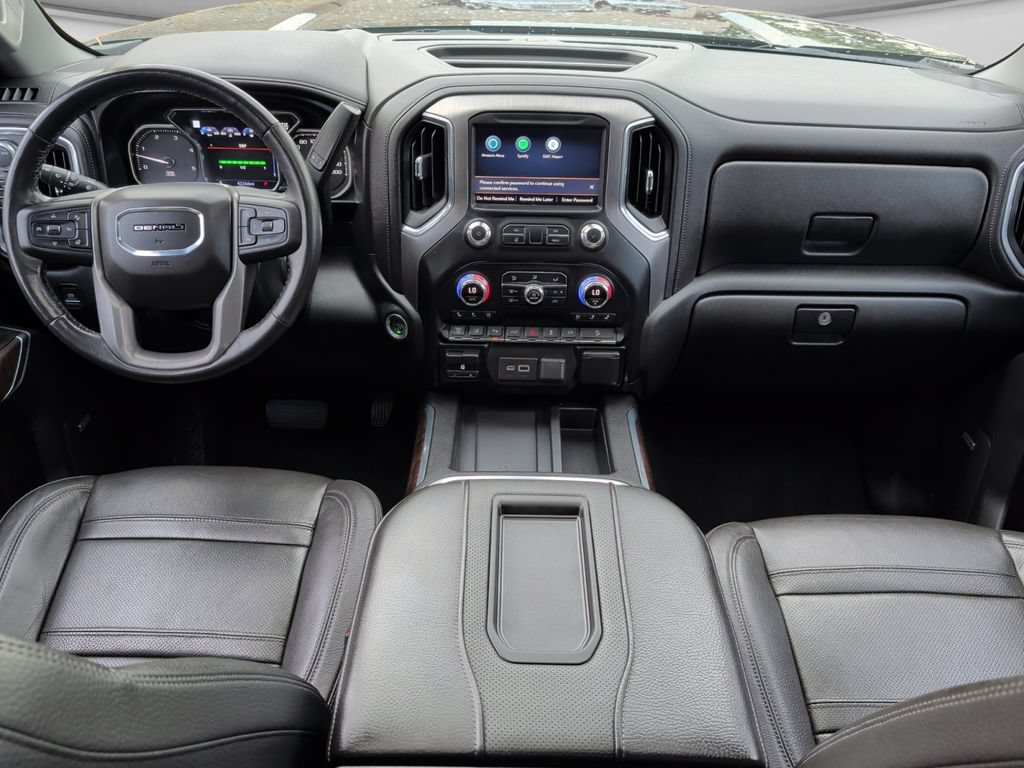 Used 2020 GMC Sierra 3500 Denali w/ Denali Ultimate Package AWD/4WD image 18