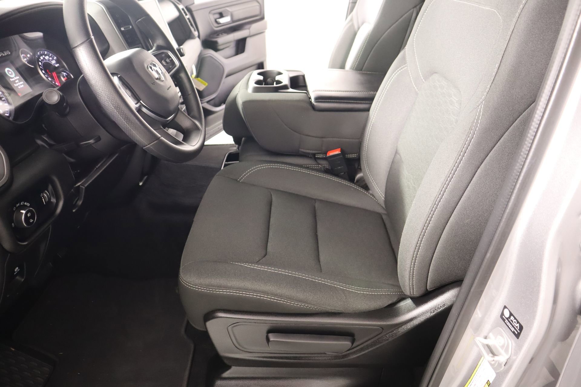 Used 2025 RAM 1500 Tradesman w/ Night Edition image 9