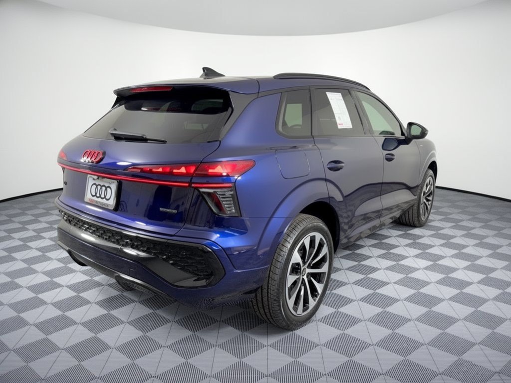 New 2026 Audi Q3 quattro 2.0T AWD/4WD image 9