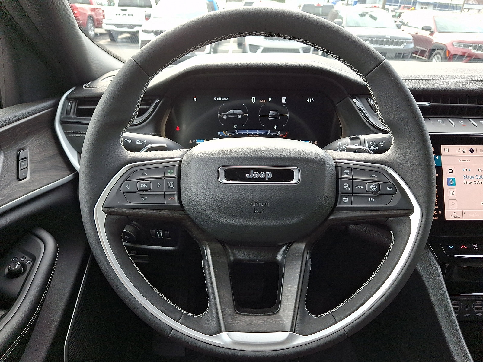 New 2026 Jeep Grand Cherokee Limited image 15