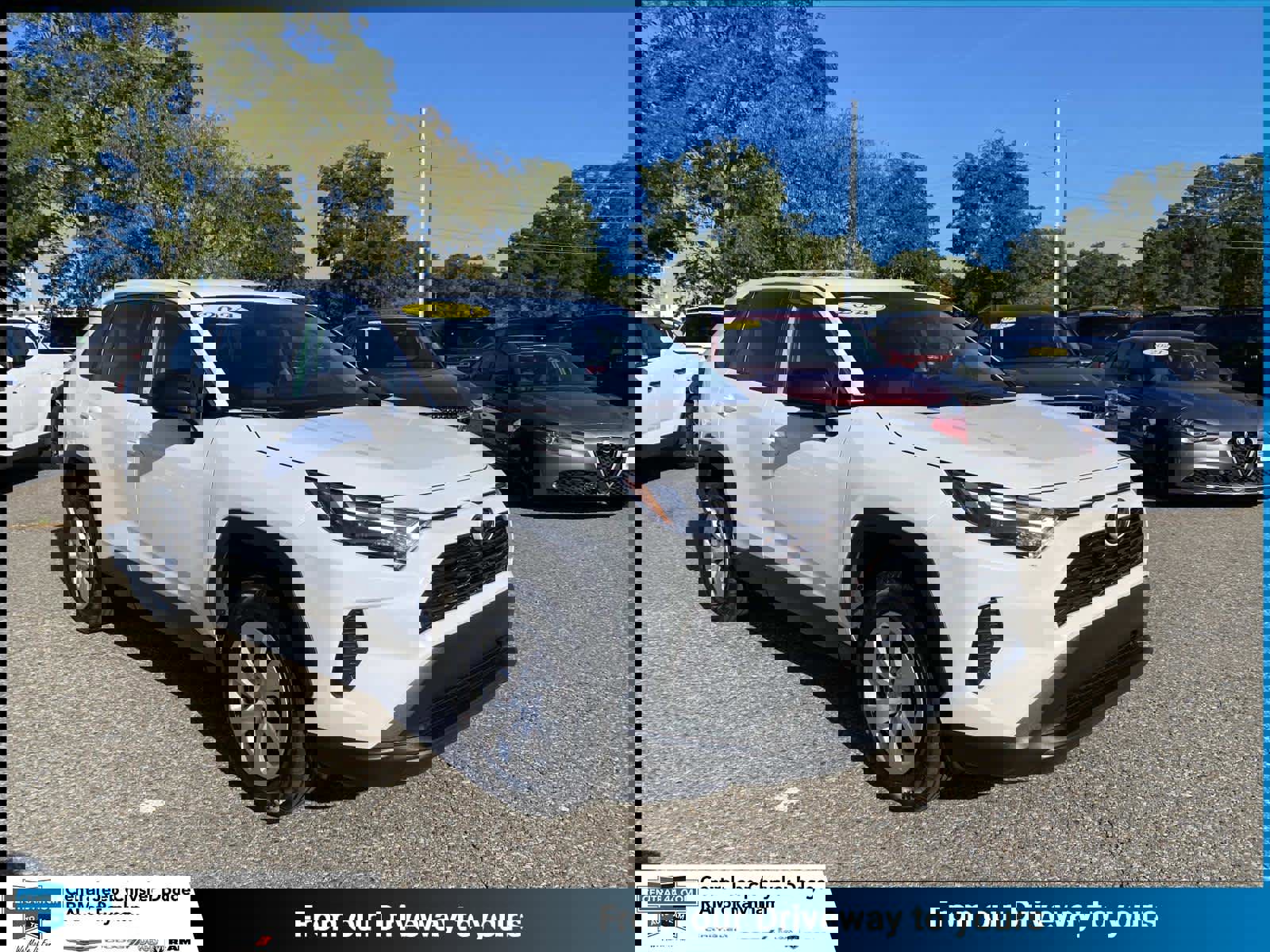 Used 2024 Toyota RAV4 LE image 1