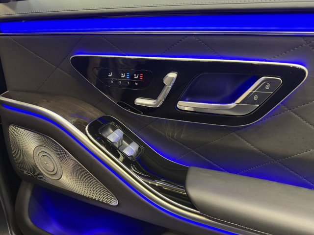 Certified 2025 Mercedes-Benz S 580 4MATIC Sedan image 21