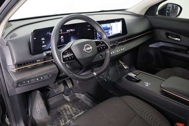 Used 2023 Nissan Ariya FWD image 24