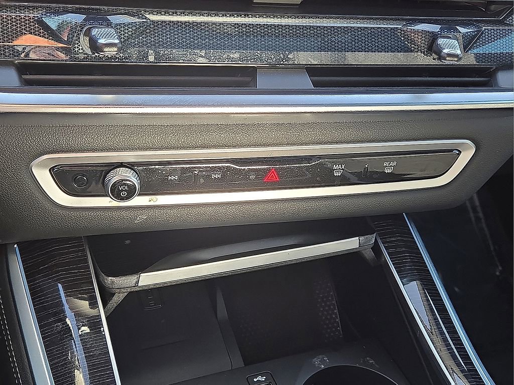 Used 2026 BMW X5 sDrive40i image 25