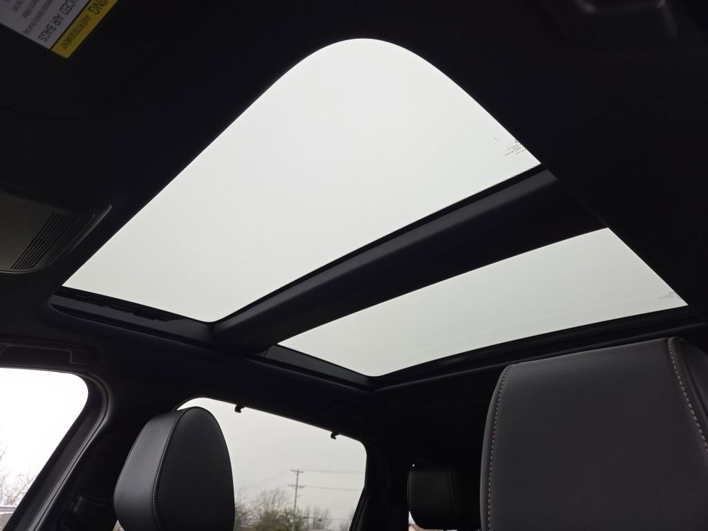 New 2026 MAZDA CX-90 Plug-In Hybrid w/ Premium Plus image 3