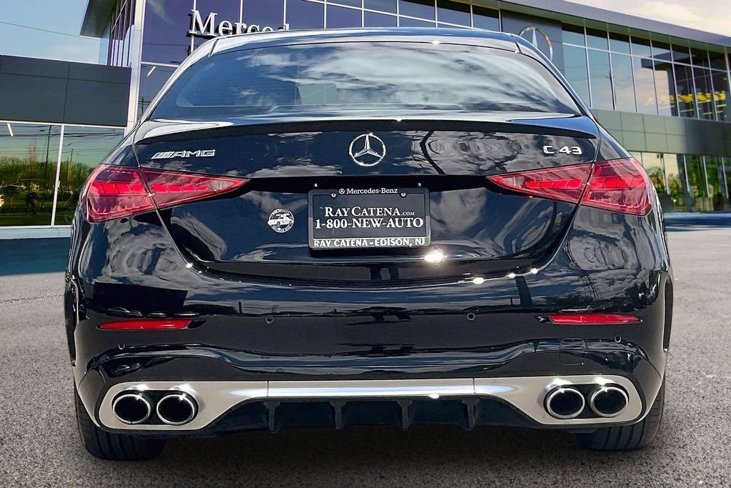 Used 2026 Mercedes-Benz C 43 AMG 4MATIC Sedan image 4