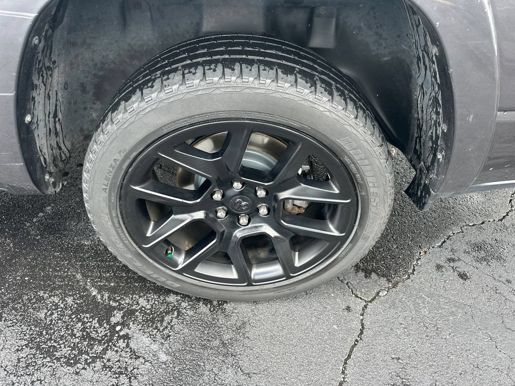 Used 2022 RAM 1500 Laramie AWD/4WD image 19