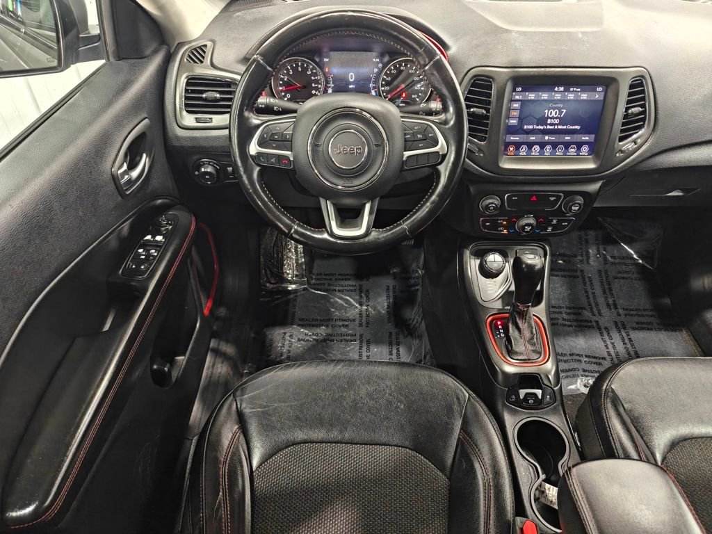 Used 2020 Jeep Compass Trailhawk AWD/4WD image 4
