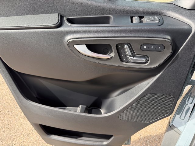 New 2026 Mercedes-Benz Sprinter 2500 image 18