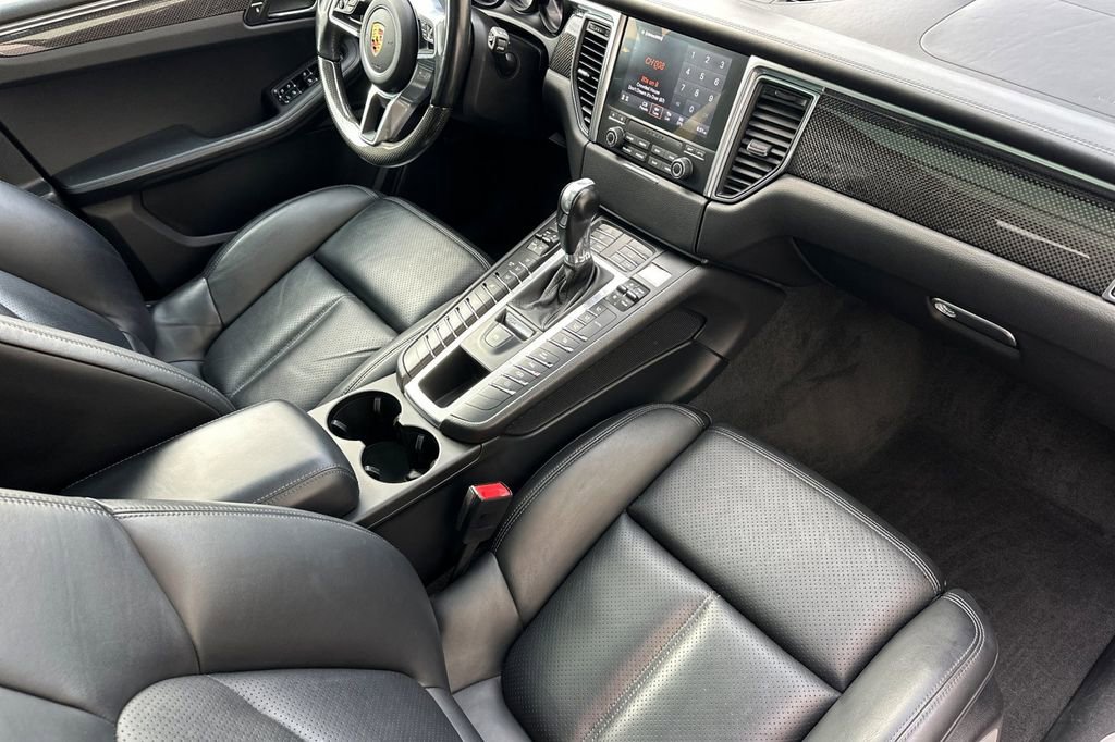 Used 2018 Porsche Macan GTS image 16