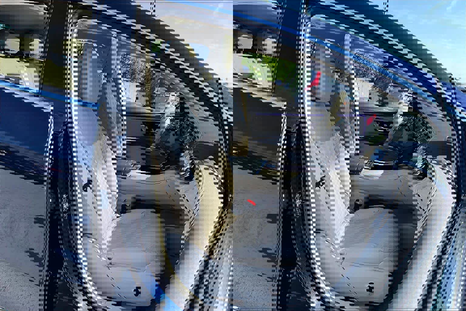 Used 2023 Mercedes-Benz EQS 580 4MATIC Sedan image 8